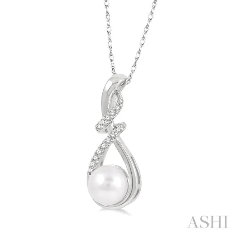 1/10 ctw Round Cut Diamond & 7MM Round Pearl Pendant With Chain in 10K White Gold