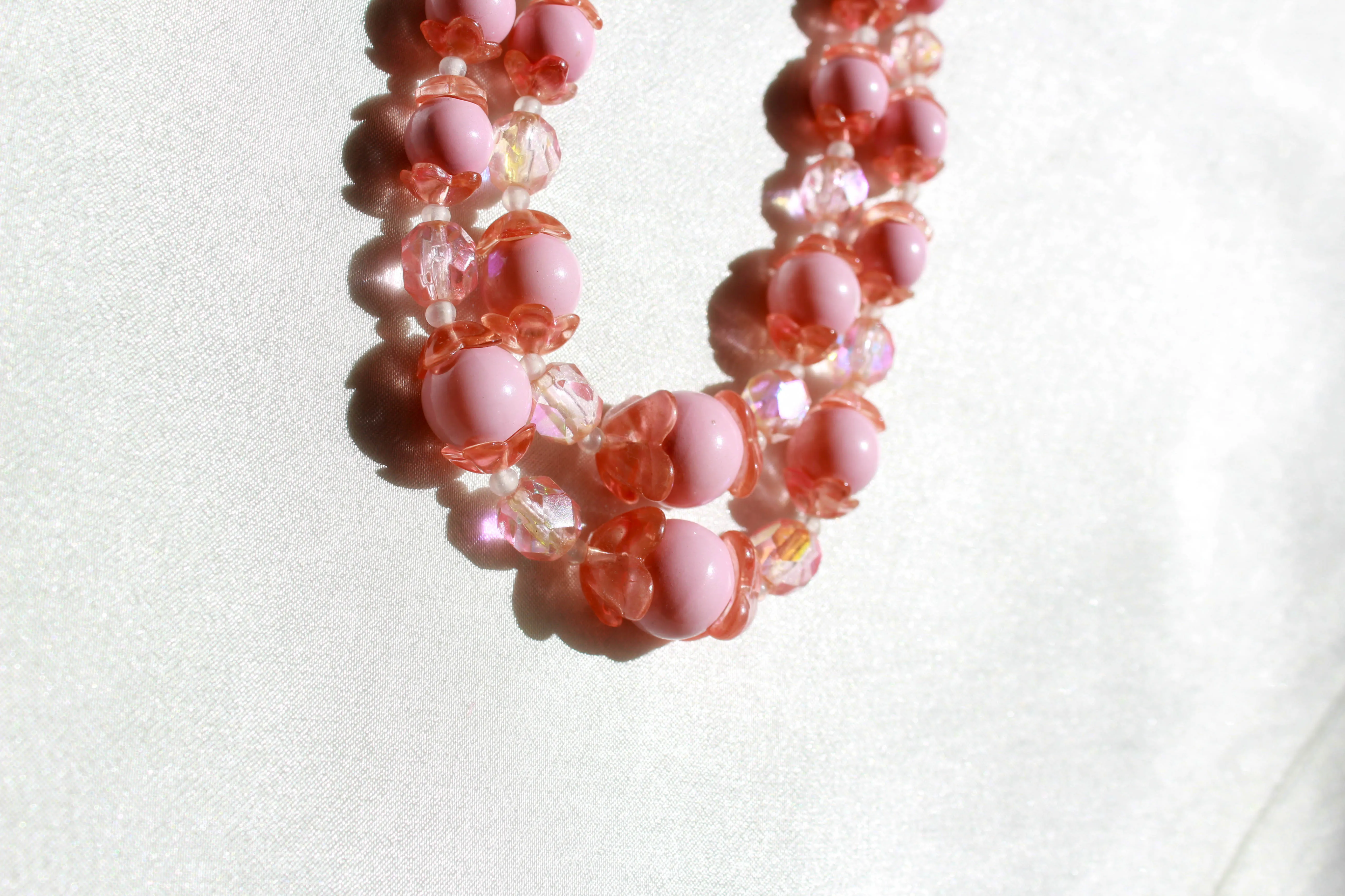 1950s Pink Glass Bead Necklace