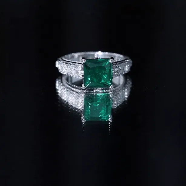 2.50 CT Princess Cut Created Emerald Solitaire Ring with Diamond