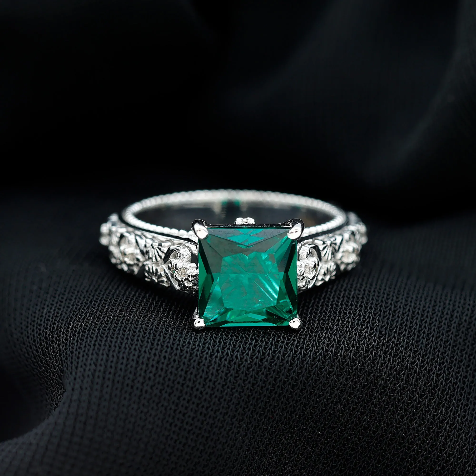 2.50 CT Princess Cut Created Emerald Solitaire Ring with Diamond