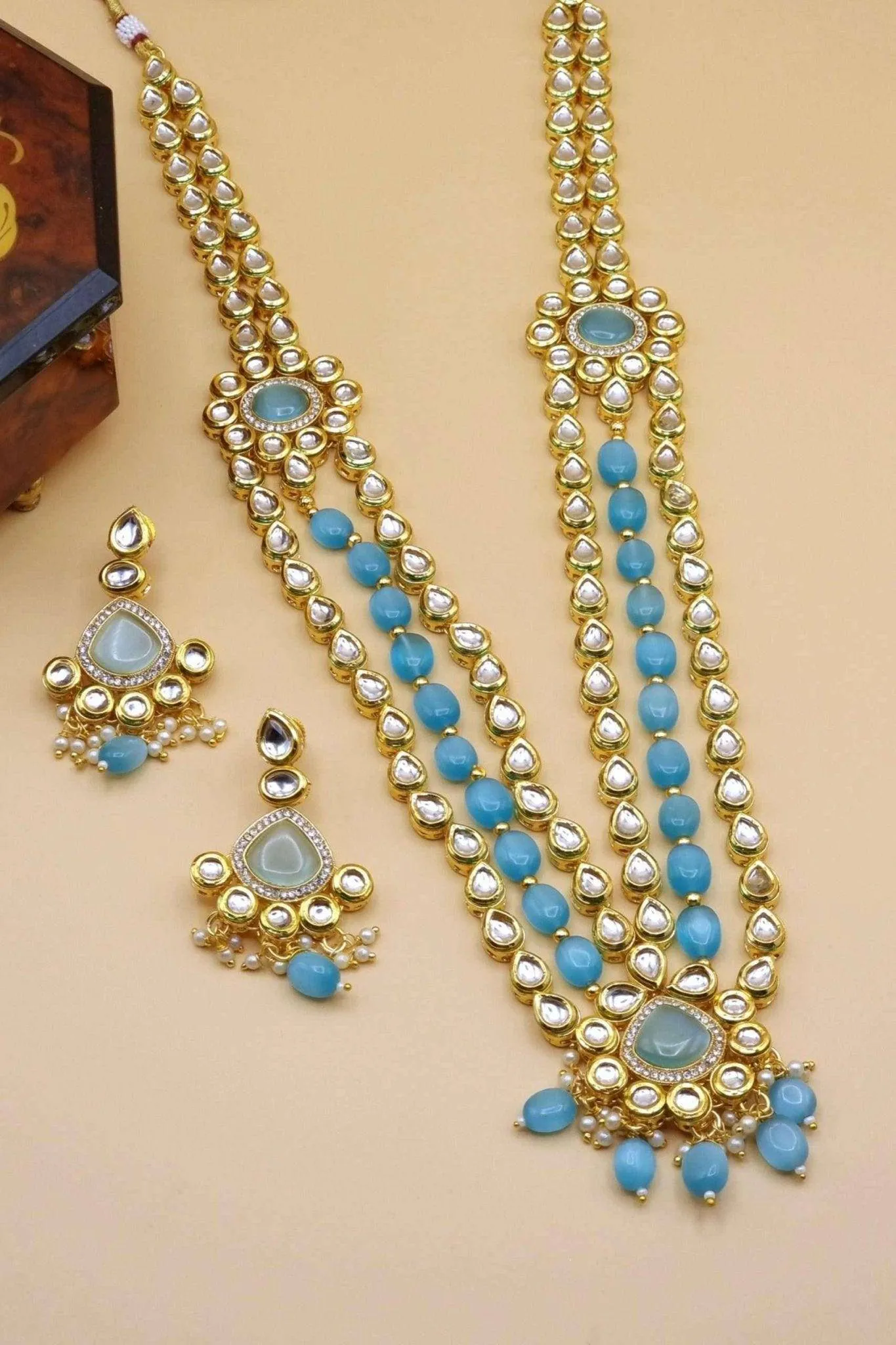 Amina Kundan Mala Set Blue