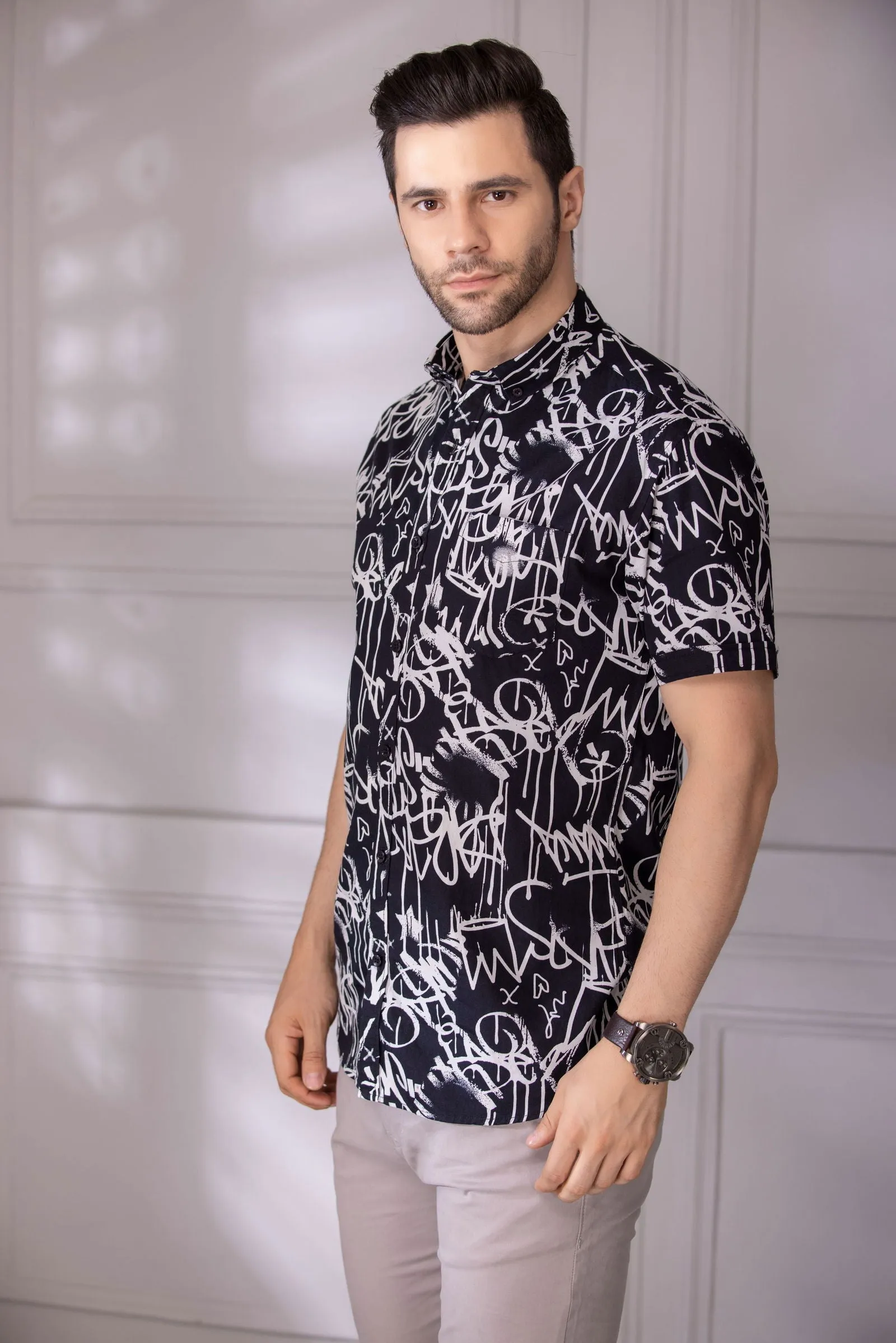 Black and White half sleeve shirt