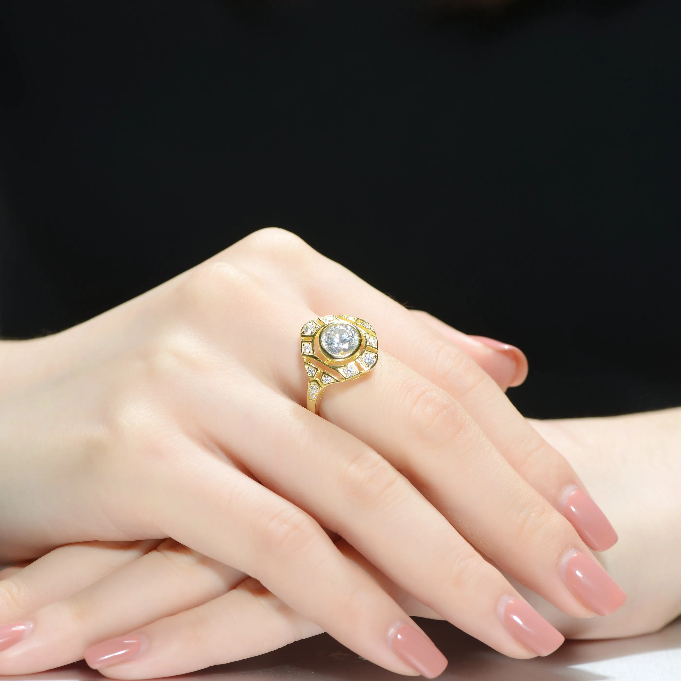 Coralie Zirconia Ring