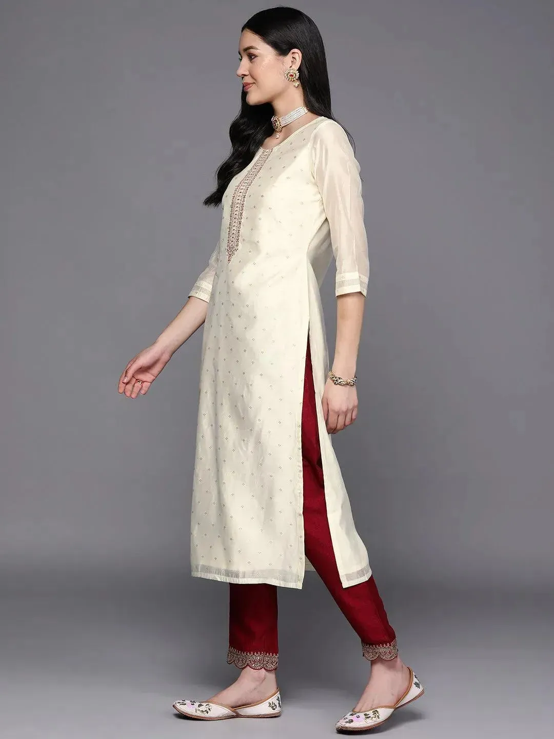 Cream Embroidered Chanderi Silk Straight Kurta
