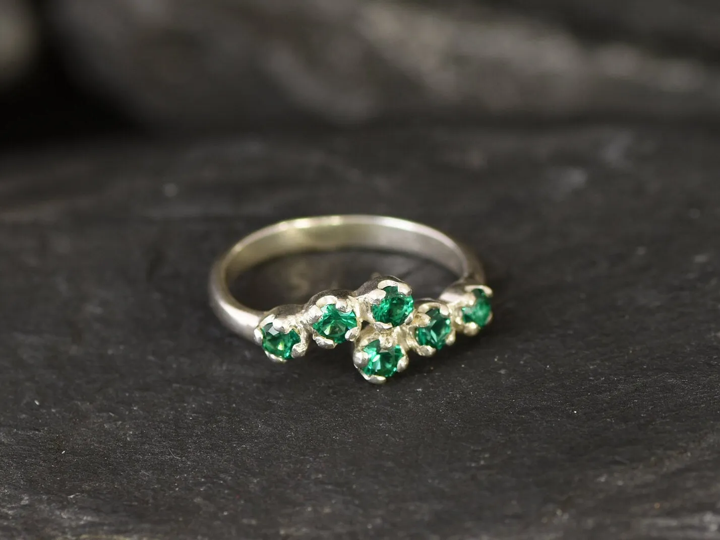 Emerald Ring - Green Bypass Band - Vintage Dainty Ring