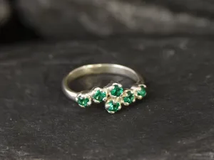 Emerald Ring - Green Bypass Band - Vintage Dainty Ring