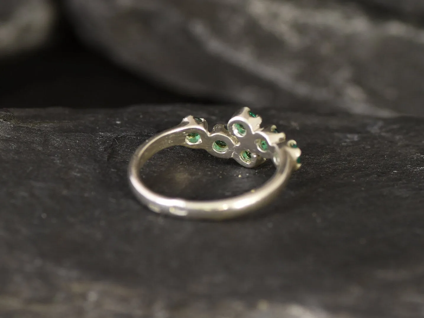 Emerald Ring - Green Bypass Band - Vintage Dainty Ring