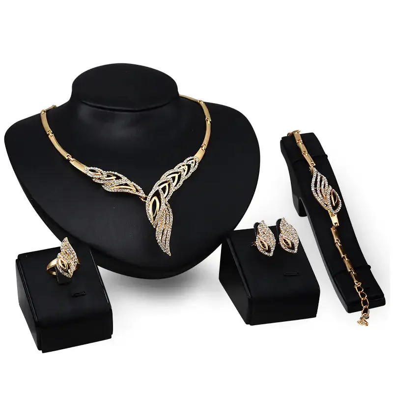 Gold Indian Bridal Jewelry Sets - Mix Style Gold Indian Bridal Jewelry Sets