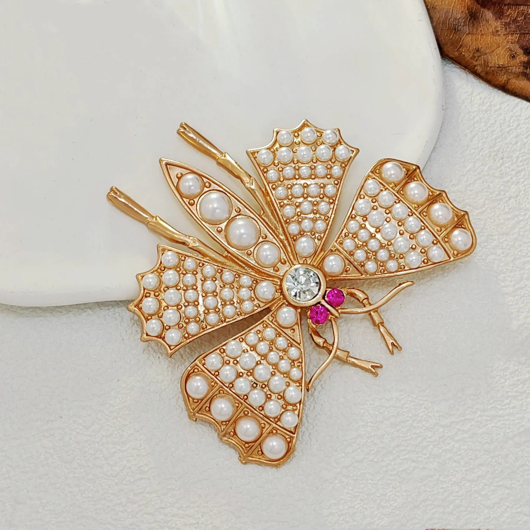 Gorgeous Gold & Imitated Pearl Large Butterfly Brooch Pin Statement Insect Jewelry