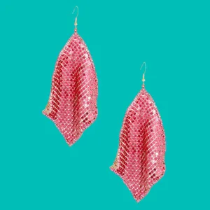 Pink Mesh Earrings: Discover the Hottest Glamour Trend
