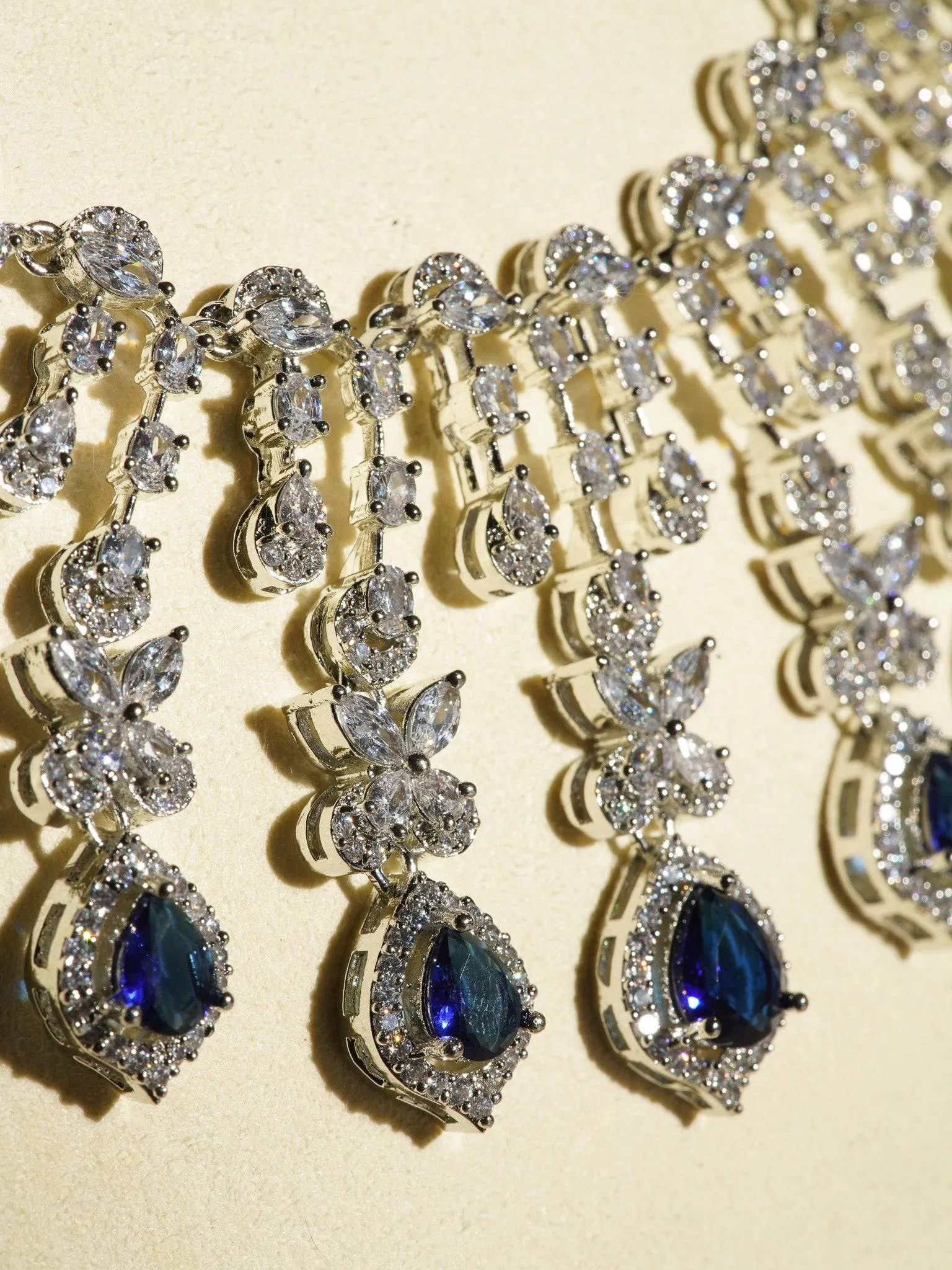 Raha- Diamanté Accent Classic Necklace Set