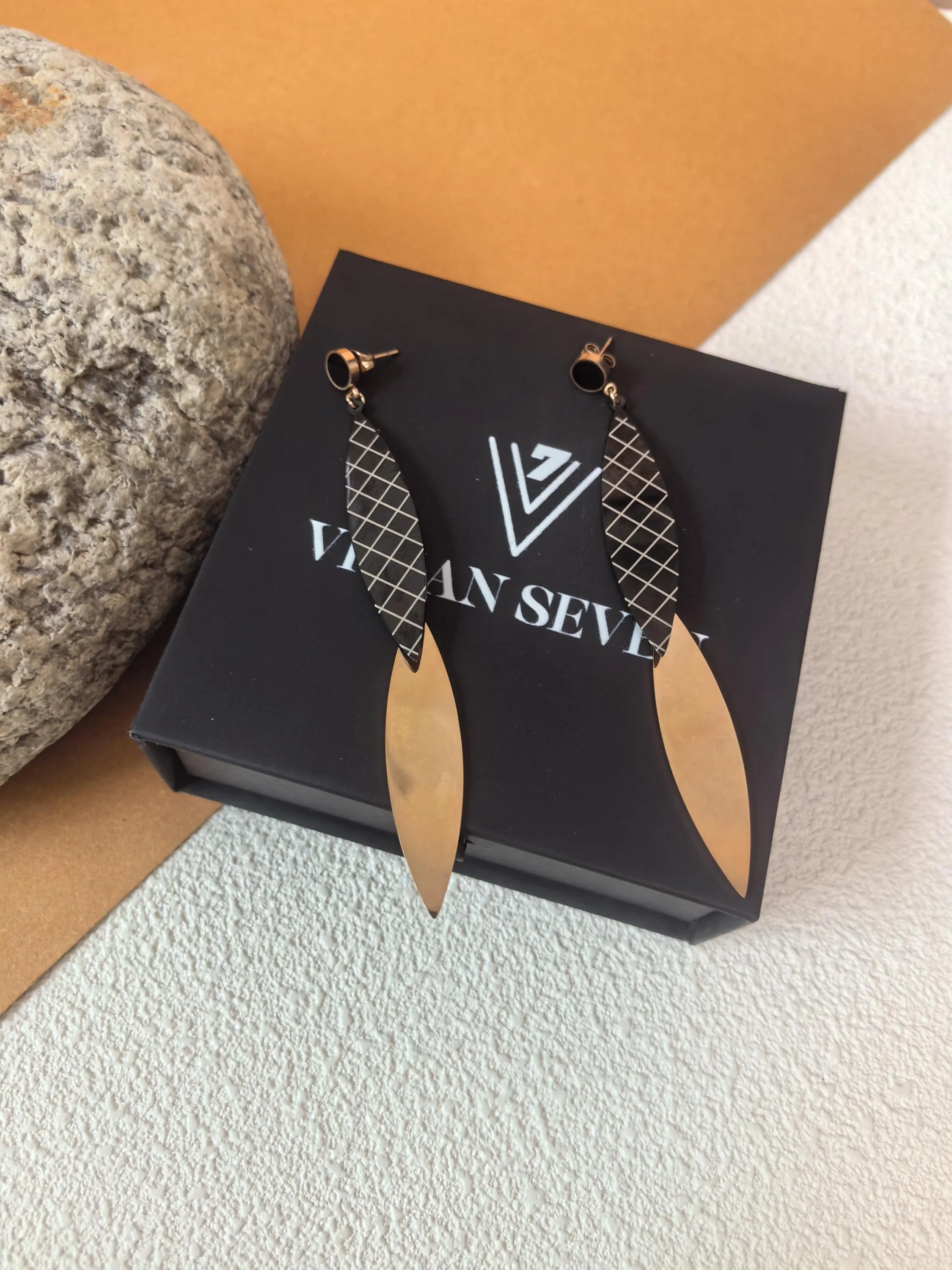 Rose Gold Titanium steel Plaid Black Disc Linear Drop Dangle Statment Earrings