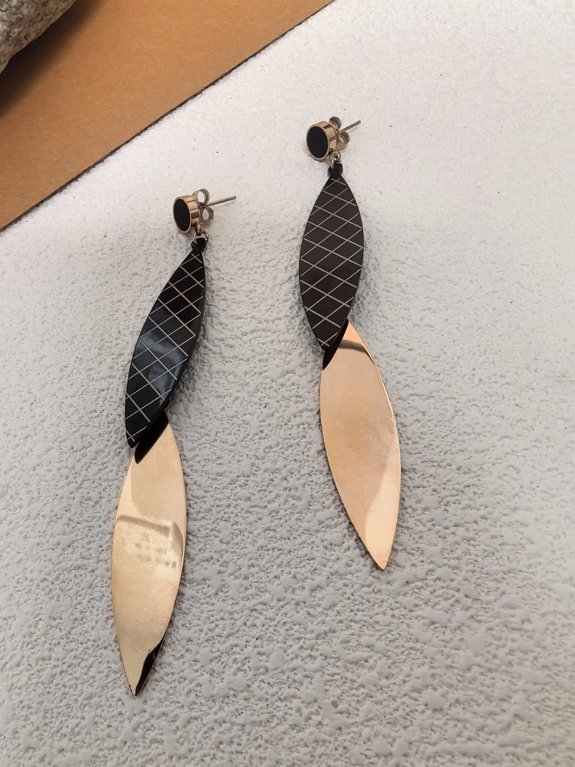 Rose Gold Titanium steel Plaid Black Disc Linear Drop Dangle Statment Earrings