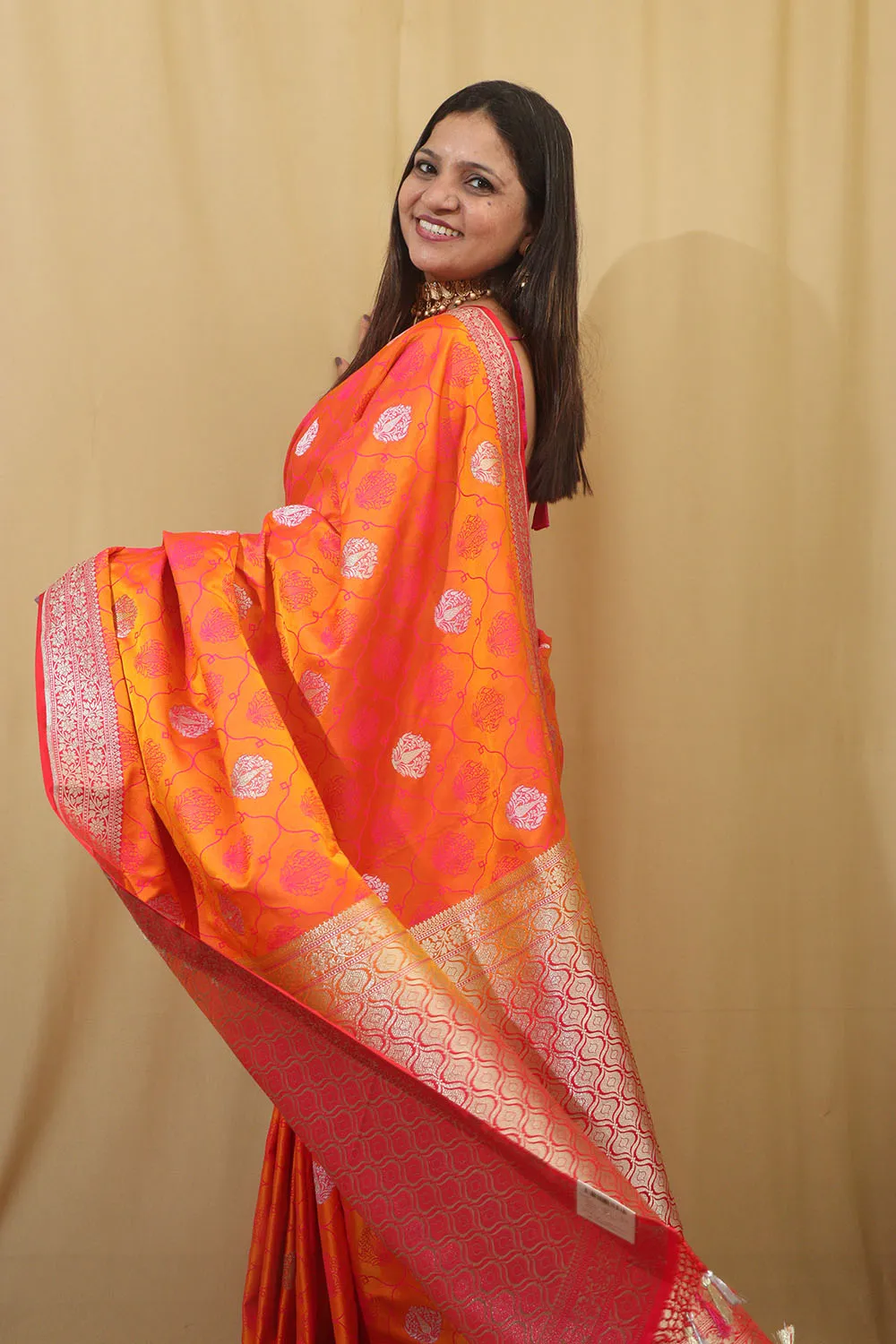 Timeless Beauty: Elegant Orange & Pink Banarasi Silk Saree