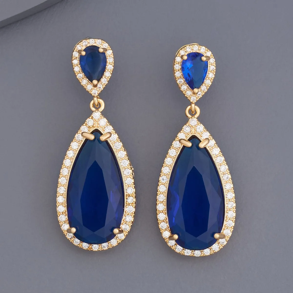 Trendy Earring 179071