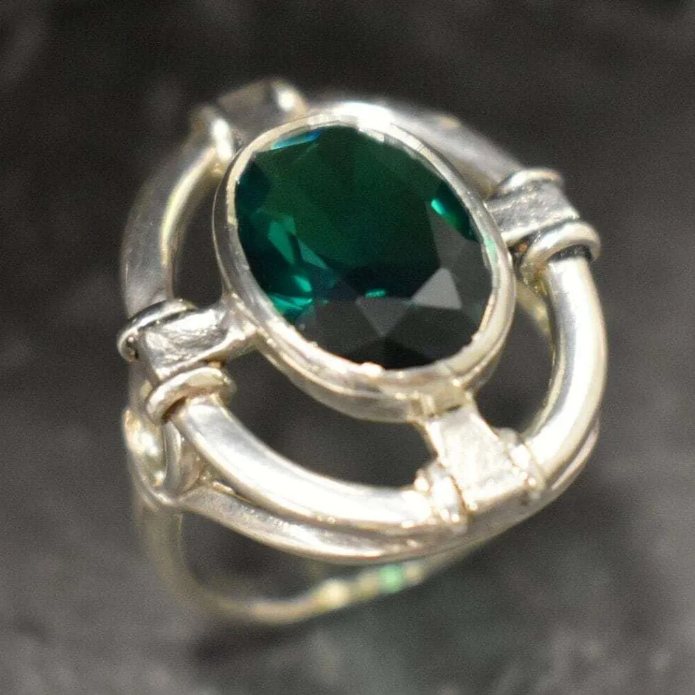 Vintage Emerald Ring - Green Statement Ring - Oval Bezel Ring