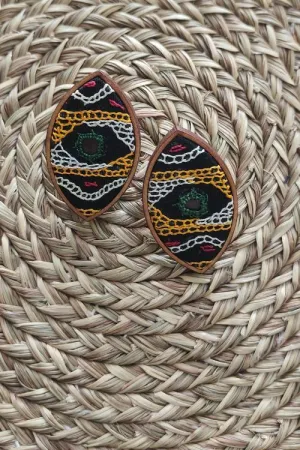 WHE Multicolor Hand Embroidered Studs