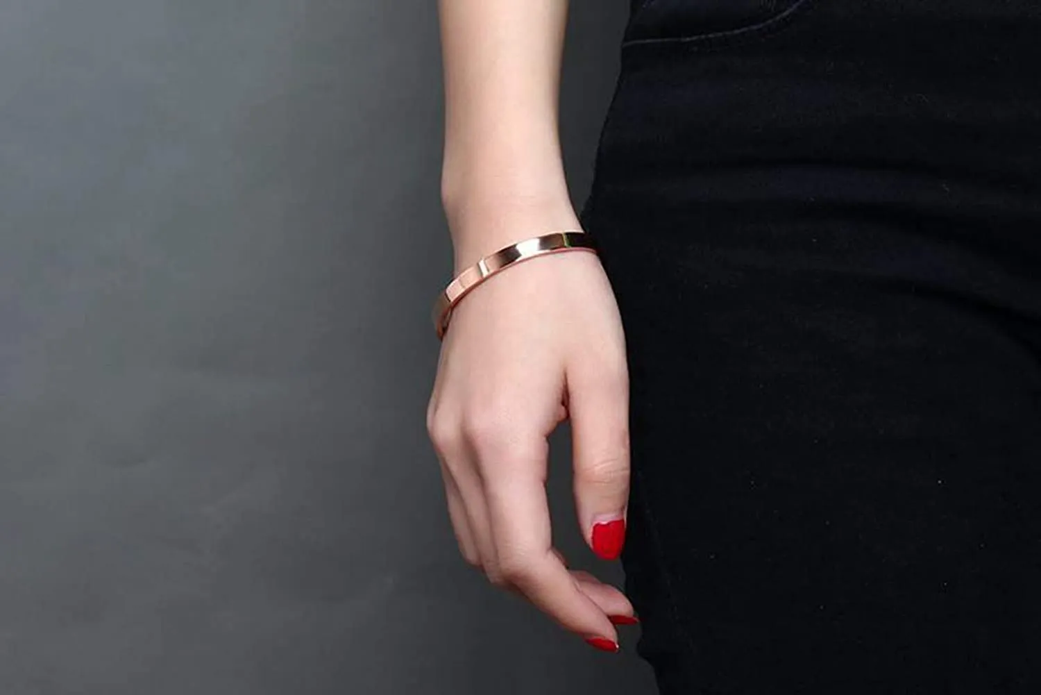 Womens Open Cuff Bracelets Stainless Steel Friendship Arm Jewelry Personalized Engrave Name Date for Mom Girls 6mm