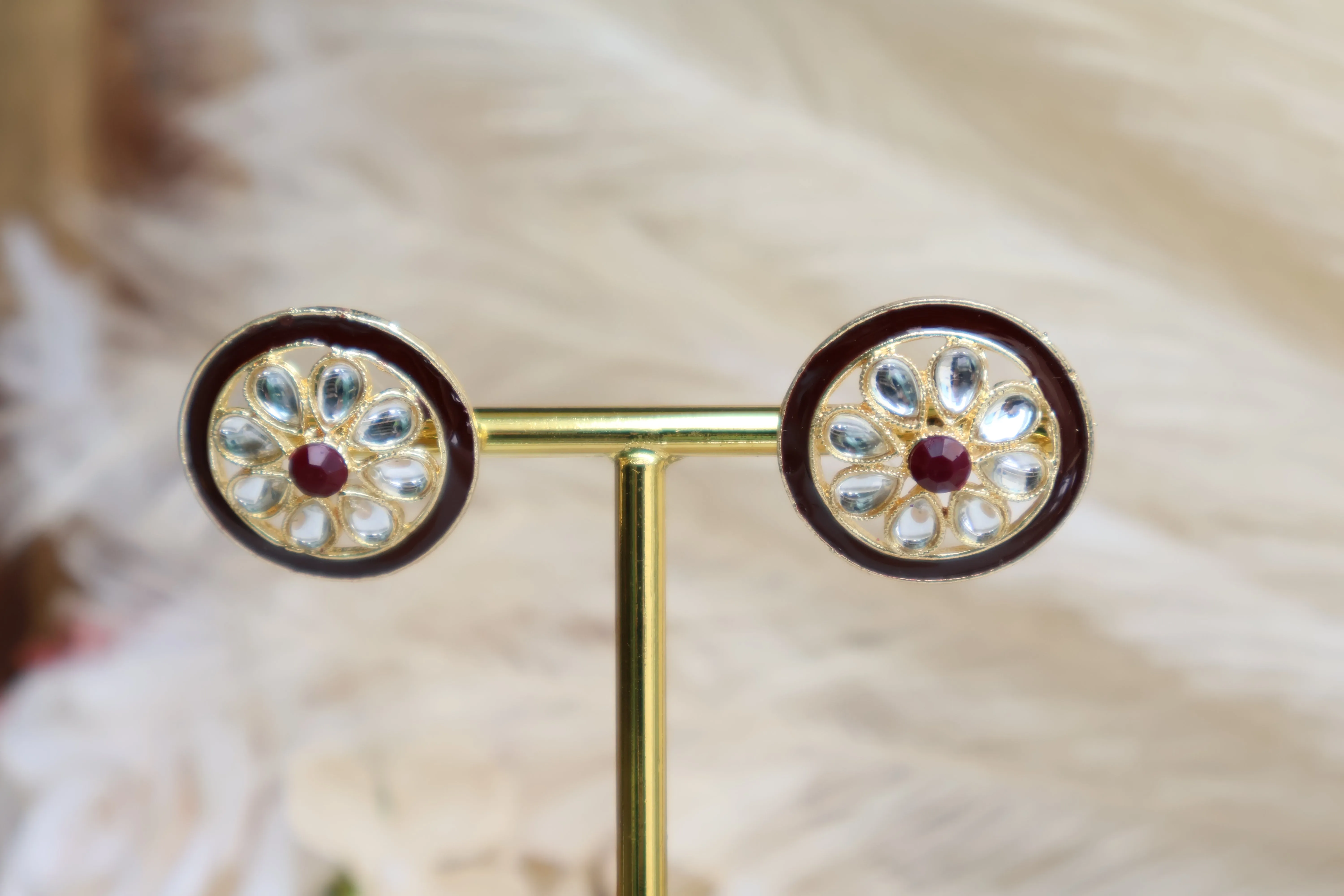 Ziya Studs